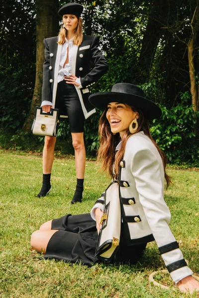 Look 4